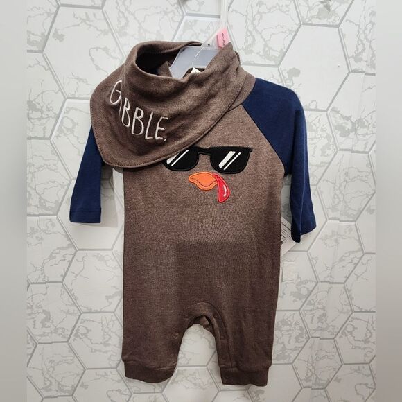 Nwt Holidays Thanksgiving, Halloween, Christmas Boys Bundle,  Size 0-3 months - Picture 2 of 4